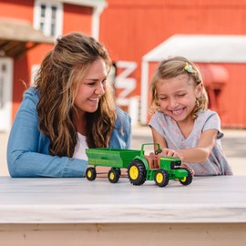 John Deere Kids Tractor Toy with Flarebox Wagon Set - 8 Inches - John Deere Tractor Toys for Kids - Toddler Toys Ages 3 and Up