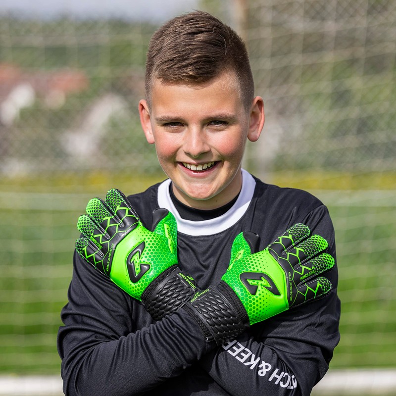 CATCH & KEEP Goalkeeper Gloves Children's Claw Protector Green Size