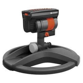 Gardena Square Sprinkler ZoomMaxx Action: Variable sprinkler for a wide range of requirements and surfaces from 9 - 216 m2, range 3 - 18 m, spread range 3 - 12 m, with base (8128-20)