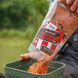 Fjuka Squeez-Ready Method Mix | Ready-prepped Method feeder groundbait | Carp, F1s, tench, bream etc | 500g Bag