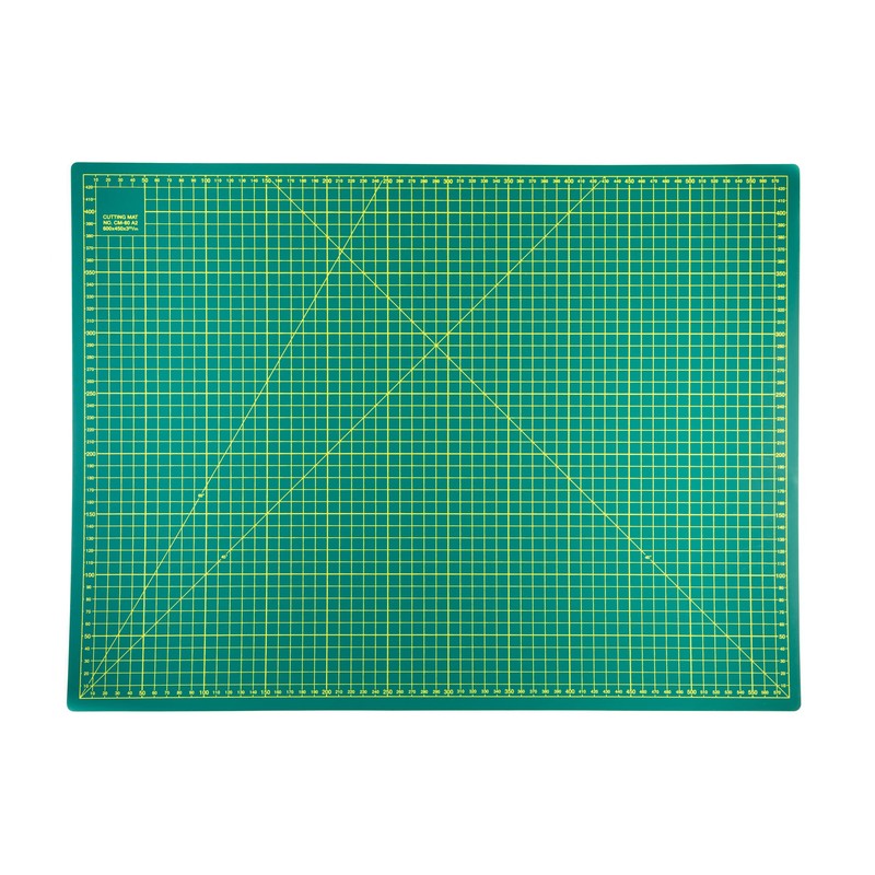The Quilted Bear Cutting Mats - Sewing & Quilting Self