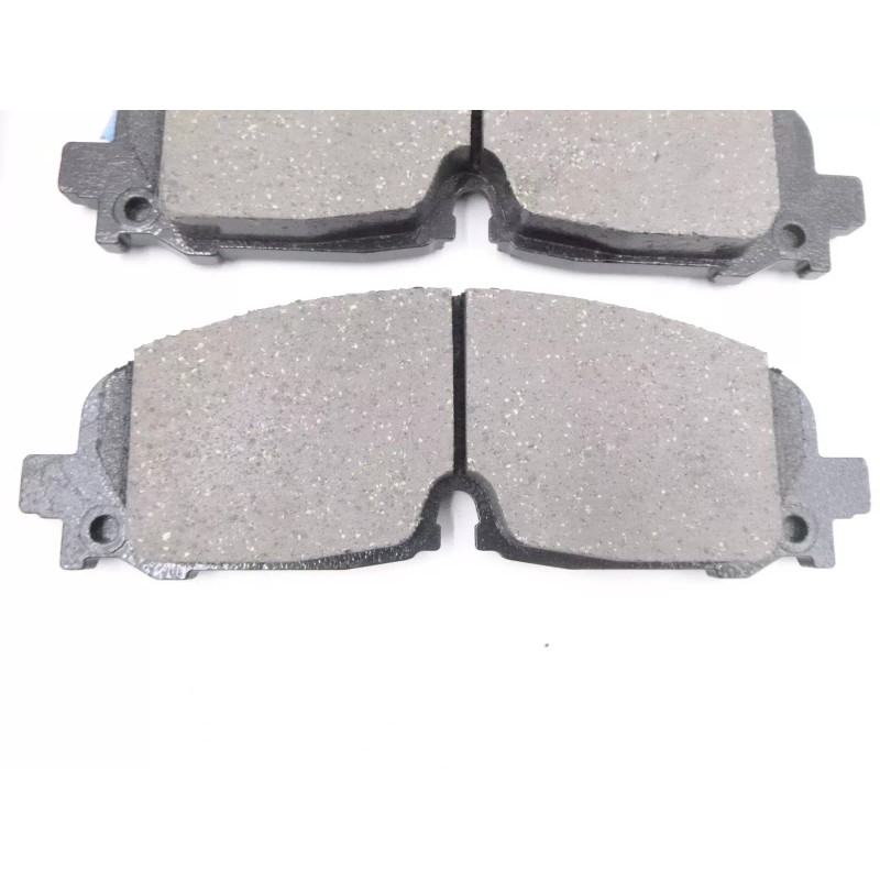 GM Genuine 85520396 Front Disc Brake Pad Set for GM