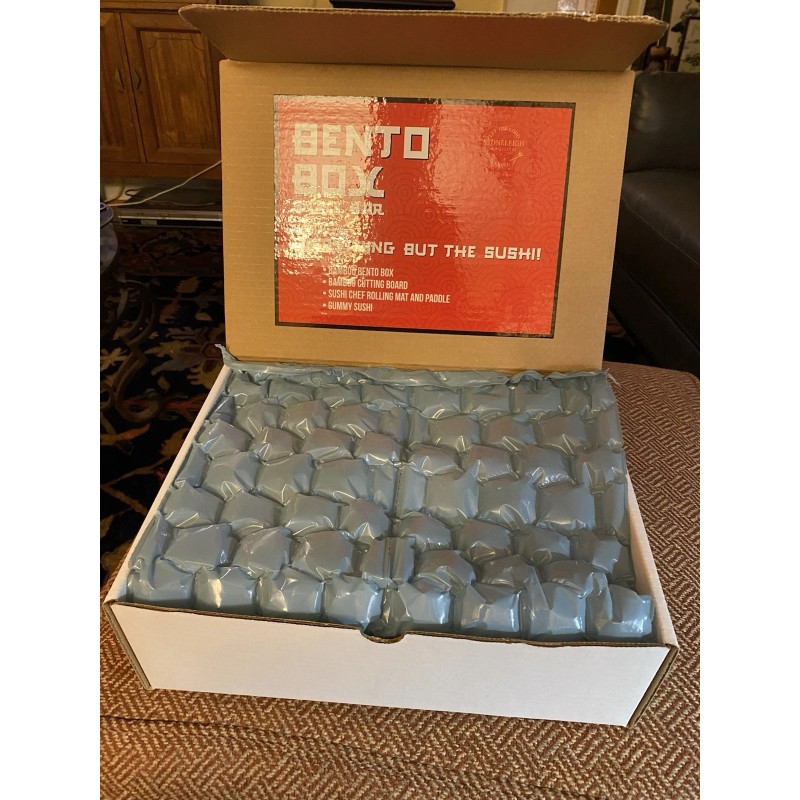 Rain drops candy Sushi Gift Set: Bento Box, Cutting Board