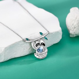 DAYLINLOVE Sloth Necklace 925 Sterling Silver Sloth Pendant Necklace Cute Animal Jewellery Birthday Gift for Women