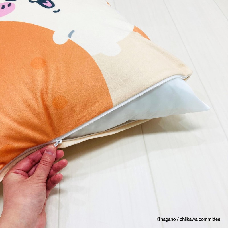 MORIPiLO 4621297 Chiikawa Morishita Cushion Cover, Bunny, Orange, 17.7 x