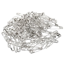 YOKIVE Pack of 100 Curved Safety Pins, Nickel Plated Quilting Pins | Fastening Clothes, Ideal for Crafts, Quilting, Knitting, Sewing (Silver Tone, 2.24 inches)