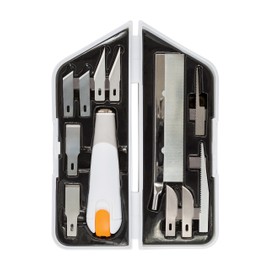 Fiskars 165190-1001 Heavy-Duty Carving, Chiseling and Sawing Set