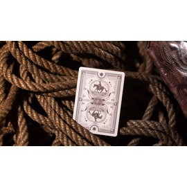 Penguin Magic Wranglers Playing Cards (Gold Gilded Edition)