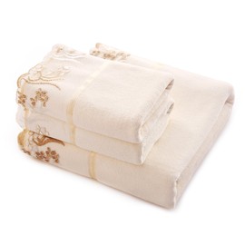 Riverbyland White 2 Towel and 1 Bath Towel Lace Floral Set