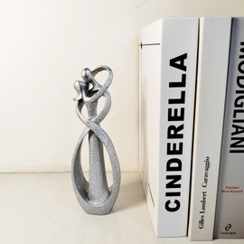 PIGPIGFLY Couple Hugging Statue, Decorative Figures, Modern Abstract Art Sculptures, Office Decorations, Polyresin Gift (Silver)