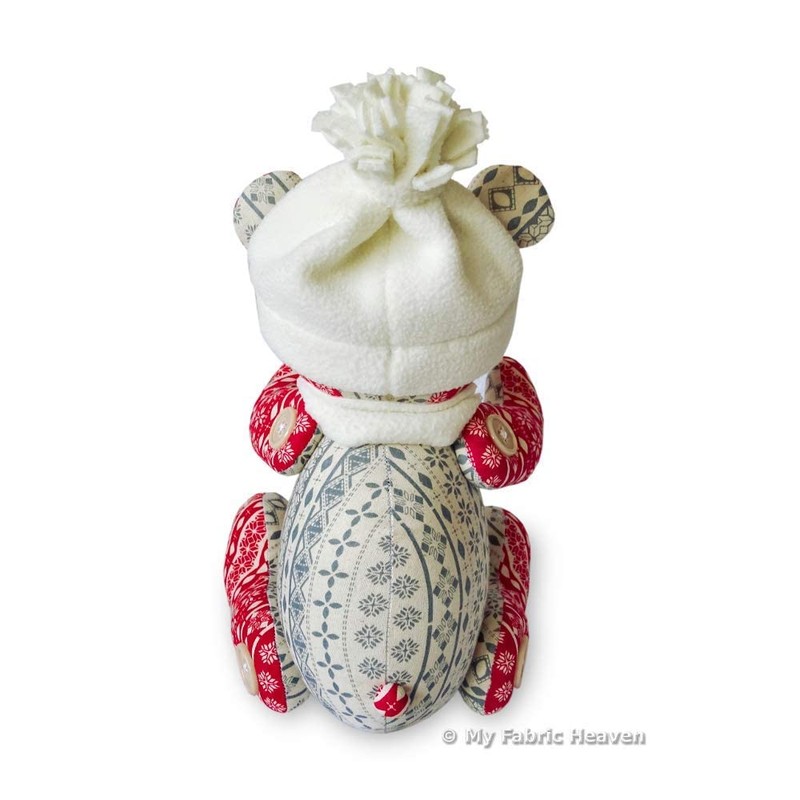 My Fabric Heaven Keepsake Bear Sewing Pattern 33 cm Jingle