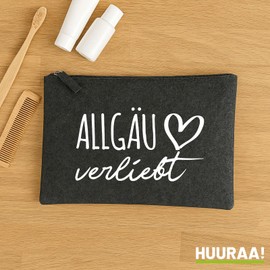 Huuraa Kulturbeutel Allgäu verliebt Geschenk 1 Liter Charcoal Filz Allgäu Geschenkidee