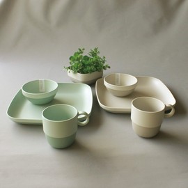 Miyamoto Sangyo MIN FARG Stacked Bowl GY