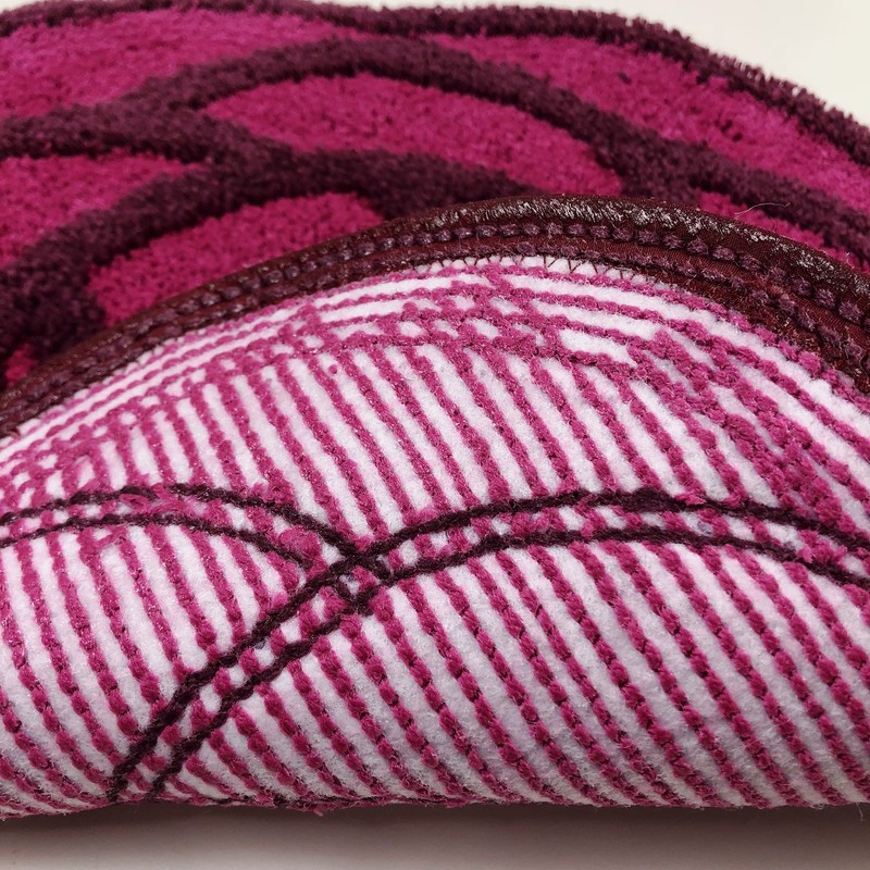 Purple Rose Motif Shaped Rose-Shaped Ear Length Toilet Mat, Rose