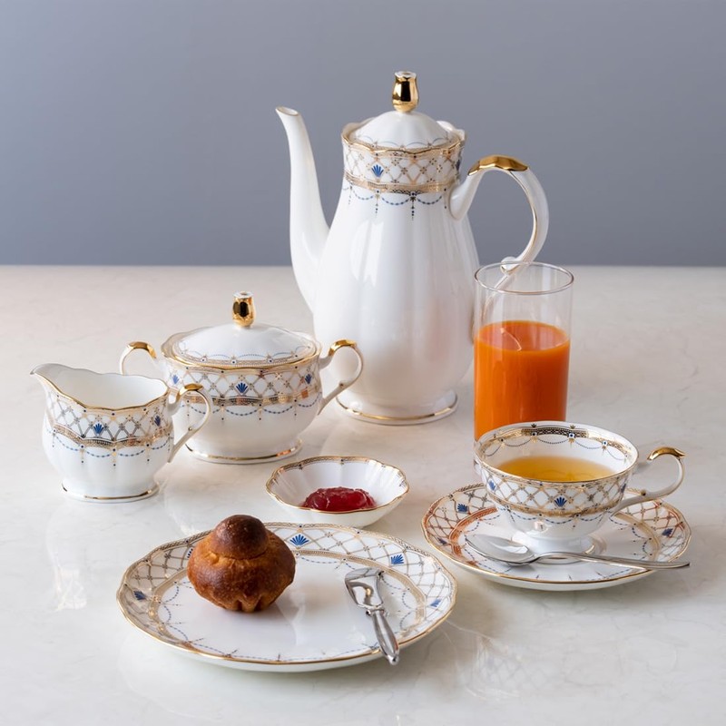 Narumi 52476-6792 Primadonna Cup and Saucer, 7.4 fl oz (210