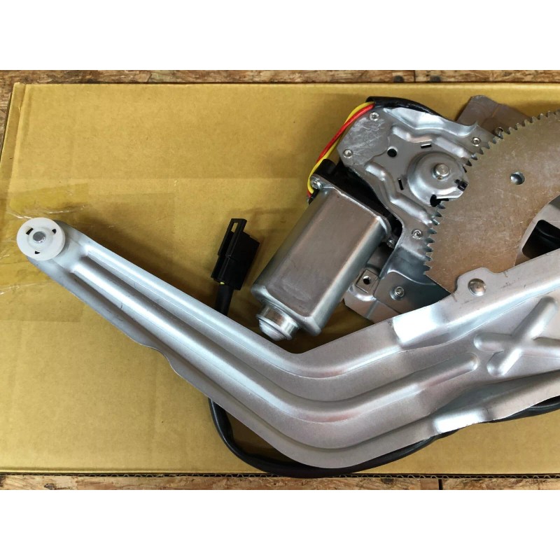 International NAVISTAR INTERNATIONAL TRUCK 508234C93 RIGHT SIDE POWER WINDOW REGULATOR