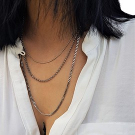 TseenYi Punk Chain Layering Necklace Silver Snake Layering Necklace Vintage Multilayer Stacked Necklace Chain Jewelry for Women and Girls Gifts