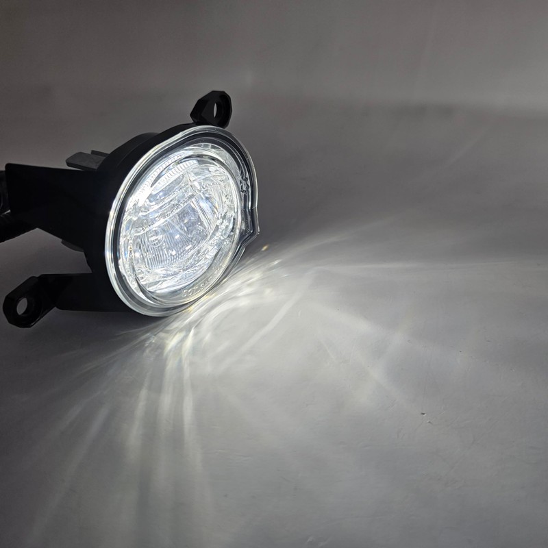 LEDIN White LED Fog Light Set Compatible For 2022-2024 TY