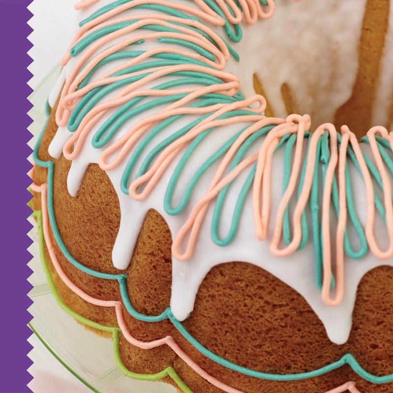 Wilton Gold Non-Stick 9.49 in Fluted Tube Cake Pan, Stainless