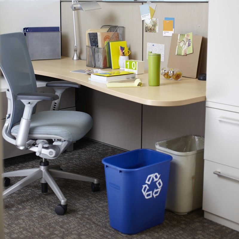 Rubbermaid Commercial Products Deskside Recycling Can, 7-Gallon/28-Quart, Blue Recycling Symbol,