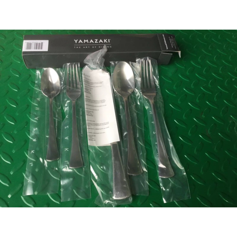 Yamazaki $70 Yamazaki Lucerne 18/8 Stainless 5 Piece Place Setting