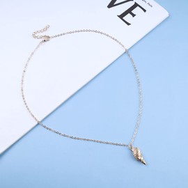Cimenexe Bohemian Seashell Conch Pendant Necklace Gold Conch Choker Necklace Shell Choker Necklace Chain Ocean Shell Necklace Choker Jewelry for Women and Girls