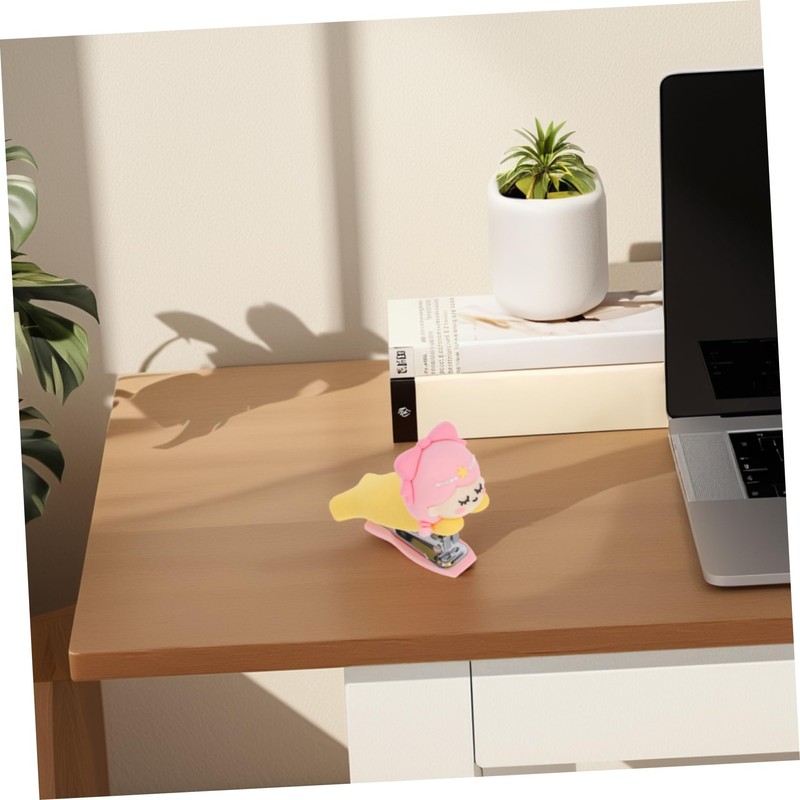 Operitacx Fashion Mini Stapler Mermaid Pattern Cute Desktop Stapler for