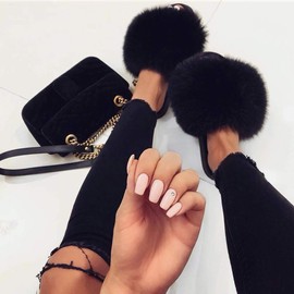 Valpeak Fur Slippers Slides For Women Open Toe Fuzzy Fur Slippers Girls Fluffy House Slides Outdoor (Black,7.5)