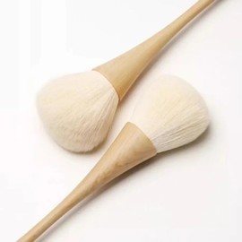 [SS62] Soft nail brush, nail polishing brush, gold FREE / [에스에스62]부드러운 손톱털이붓 네일 터는붓 골드FREE
