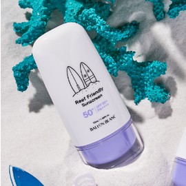 Partner company Sunscreen without white cast effect, smooth application, moisturizing face and body use, UV protection sunscreen 50ml / 백탁현상없는 선크림 부드러운 발림 촉촉한 페이스 바디 겸용 자외선차단 선스크린 50ml