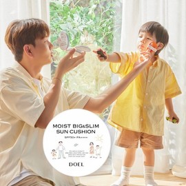 Doel (도엘)(본품 1개) 도엘 촉촉 빅앤슬림 온가족 선쿠션 SPF50+ PA++++ 국내최대용량 27g 초슬림 22mm (Doyel) (1 piece) Doyel Moisturizing Big & Slim Family Sun Cushion SPF50+ PA++++ Domestic Maximum Capacity 27g Ultra Slim 22mm