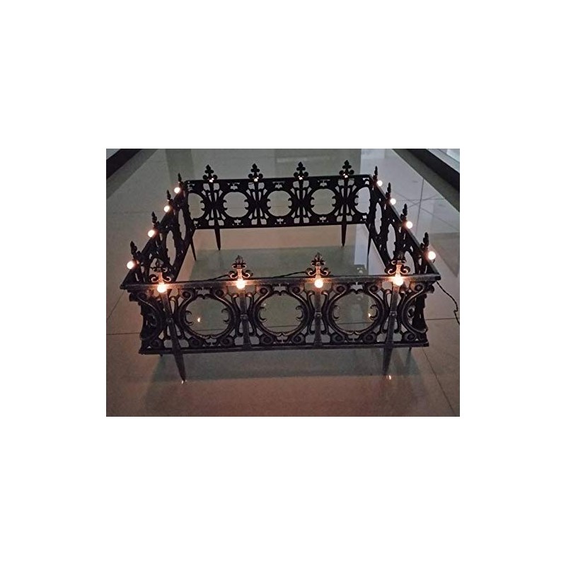Decorative 4 Piece Solar Wrought Iron Metal Look Garden Border