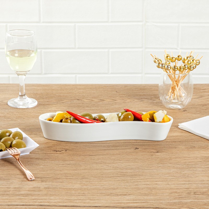 Restaurantware Swerve 6 Ounce Olive Plate 1 Curved Olive Tray