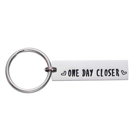 LParkin Boys One Day Closer Keyring Boyfriend Girlfriend Gift Long Distance Relationship Friends BFF Keyring Keychain, White