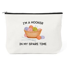 Crochet Gifts for Crocheters Women Cosmetic Bag Makeup Bags Gifts for People Who Like Knitters Knitting Present for Friends Women Christmas Thanksgiving Birthday Gift for Crocheters Daughter