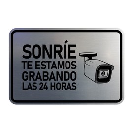 Signs ByLITA Classic Framed Sonríe, Te Estamos Grabando Las 24 horas - Letrero gráfico de seguridad español (plata cepillada), mediano