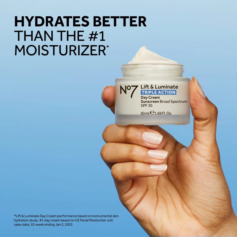 No7 Lift and Luminate Face Moisturizer with SPF 30 Anti