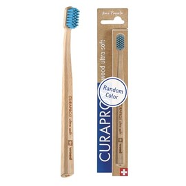 Cepillo de dientes de madera Curaprox CS: cuidado bucal ecológico | Eliminación ultrasuave de la placa | Mango de madera de haya, paquete individual | Colores aleatorios