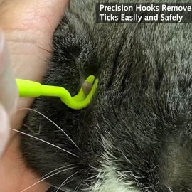 Ezranova 3 Pieces Tick Remover Tools for Dogs, Multifunctional Tick Remover Kit,Painlessly Tick Removal Tool for Dogs Cats and Humans Pets (Green)