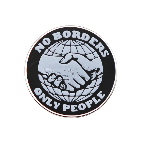 No borders - Emaille Pin