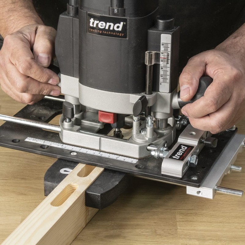 Trend CRB Slotted and Fluting Jig for use with the