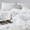 INNDUN Chunky Knit Blanket 48"x72" Handwoven Interior Decoration for Large