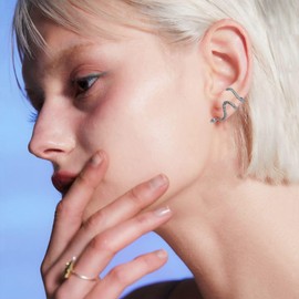 T-ztoss Gold Punk Snake Cuff Wraps Crawler Climber Studs Earrings for Women Dainty Cartilage Piercing Statement Jewelry (silver)