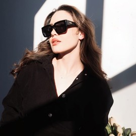 E & R Elegant Rabbit Retro Oversized Sunglasses for Women Trendy Sun Glasses with Thick Frame Shades 9329 (Black)