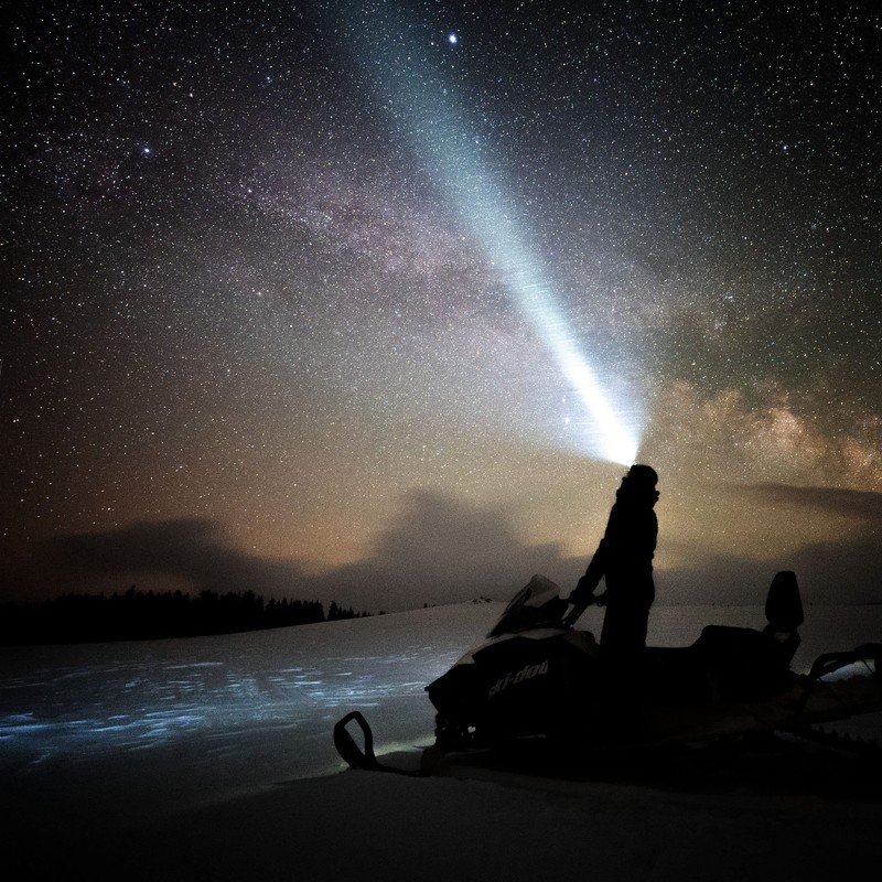 LUXPRO Utility 537 Lumen LED Flashlight and Work Light, LP485