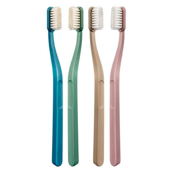Jordan Green Clean Medium Toothbrush