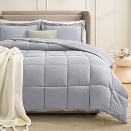 Homelike Moment Queen Comforter Set Light Grey, Comforters Queen Size Set Soft Lightweight Down Alternative Bed Comforter Full Size All Season 3 Pieces Bedding Set, 1 Comforter 90”x90“+2 Shams 20“x26”