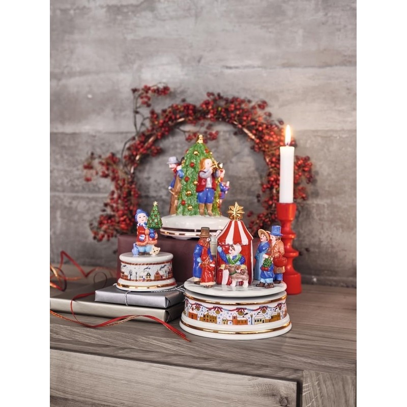 Hutschenreuther Christmas Market Set Ministers Boots