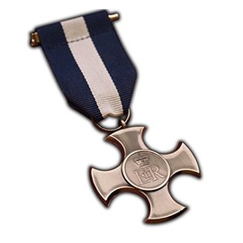 Distinguished Service Cross Military Medal for Armed Forces Royal Fleet & Navy to | Army | Navy WW2 British Replica