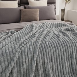 KORBLISS Super Soft King Size Blanket for Bed, Premium Silky Fleece with 3D Jacquard Wheat Decorative, Lightweight and Cozy for Living Room, and All-Season Use, 90x102 Inches.Light Grey